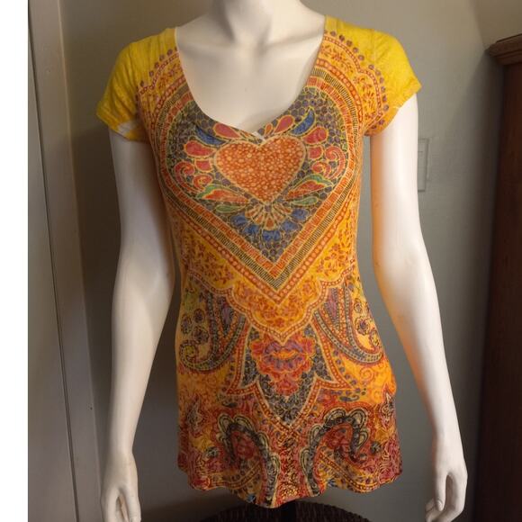 Miken Yellow Hippie Heart Longline Tee V Neck Dopamine Boho Festival Medium - Picture 3 of 10